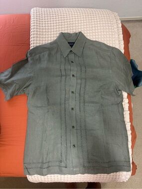 Claiborne Olive Short-Sleeve Button-Down Shirt